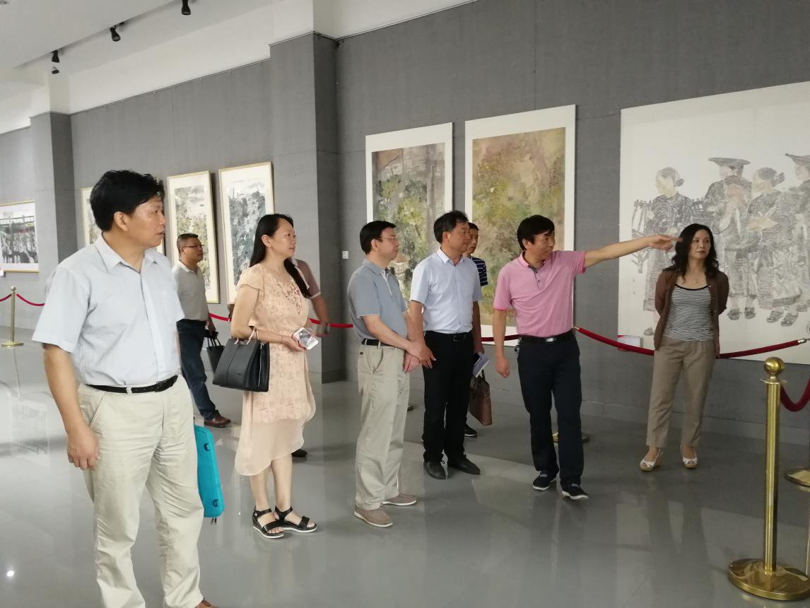 湖南人文科技學(xué)院